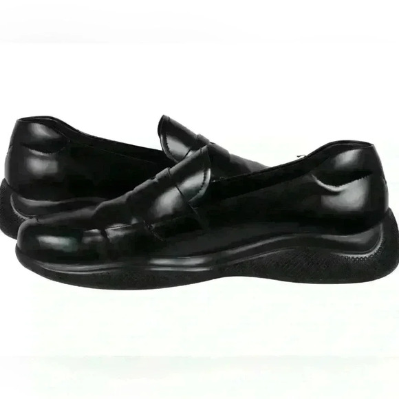 PRADA Men’s Spazzolato Penny Loafers, authenticated; Black leather. Size: 10 COA - Picture 5 of 13